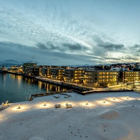 New Arctic Seaside With Balcony & Amazing View * Tromsø
